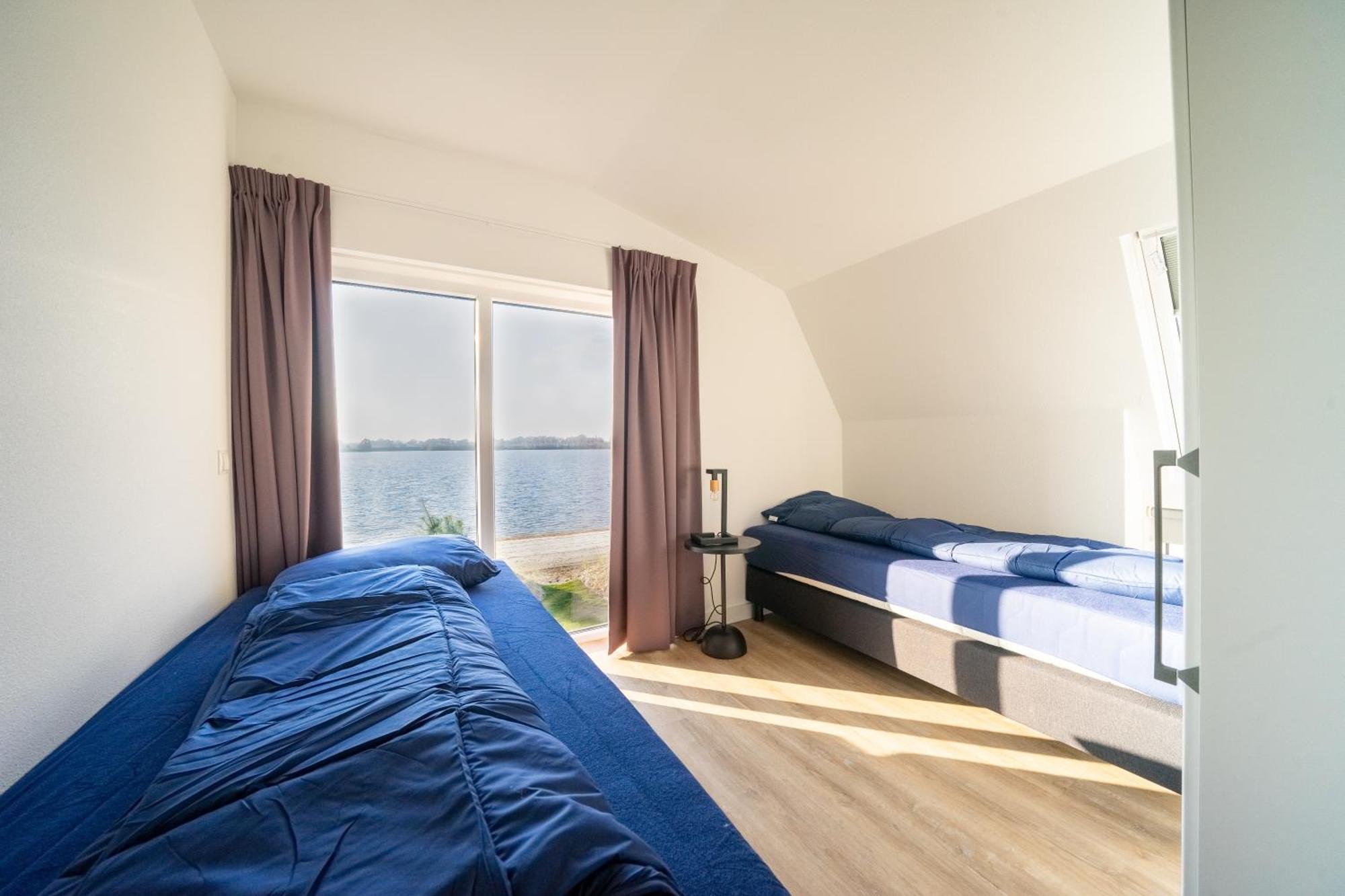 Europarcs De Kraaijenbergse Plassen Linden Oda fotoğraf