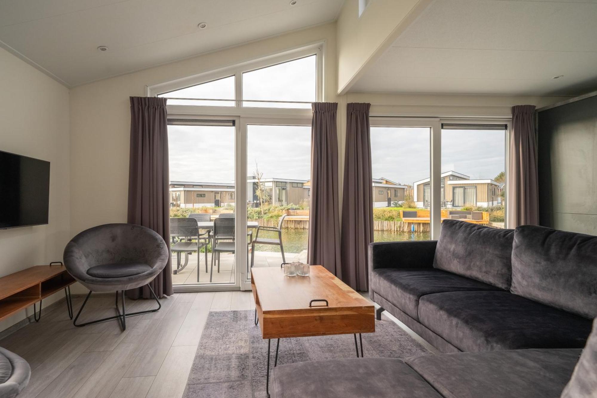 Europarcs De Kraaijenbergse Plassen Linden Oda fotoğraf